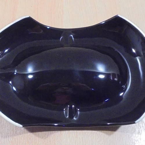 Cutty Sark scotch whisky old promotional ceramic ashtray used