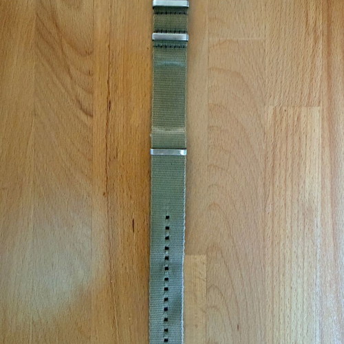 Nato Strap Style Premium Khaki 21mm - 22mm like new