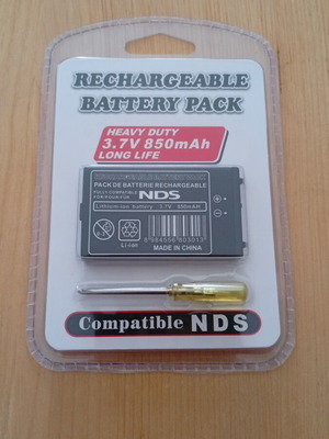 Nintendo DS Battery 3.7V 850mAh original new with screwdriver