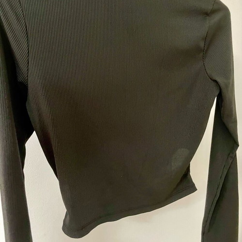 Crop top black size L like new Pink Woman