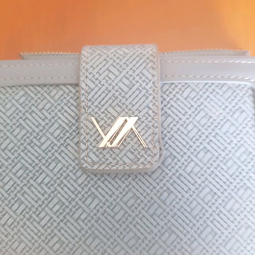 Verde women's blue wallet like new