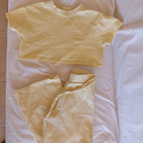 Zara kids set yellow for 7 years like new