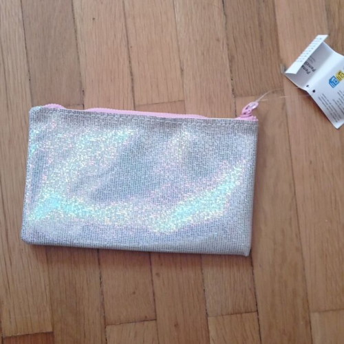 Toiletry bag with iridescent finish