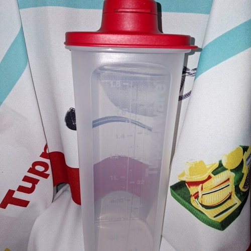 Tupperware 2L jug new, airtight and watertight