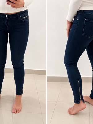 Tommy Hilfiger skinny jeans size 30/32 like new, dark blue with ankle zipper