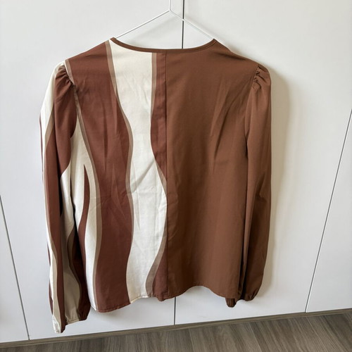 Shein shirt like new, brown and white office blouse size S