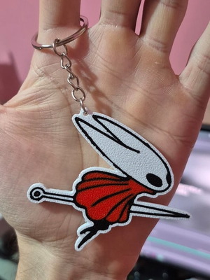 Hollow Knight keychain new