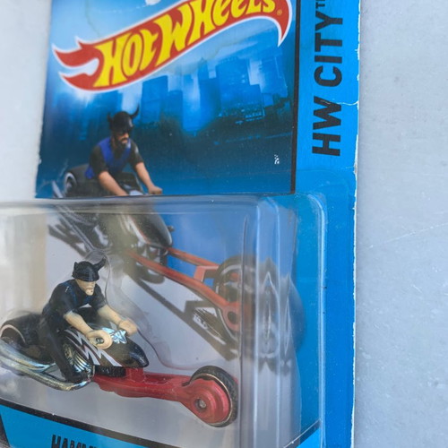 Hot Wheels motorcycle 2013 new, sealed