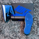 Air Jordan 1 Retro High OG like new, black and blue