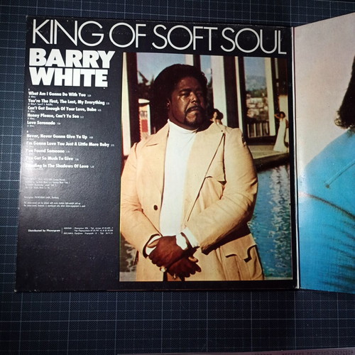 Barry White's Greatest Hits vinyl record used, R&B / Soul