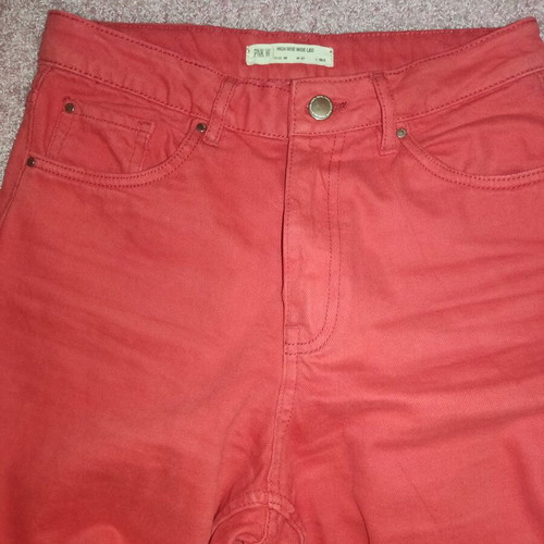 Red Pink Woman jeans size 36 like new, wife leg