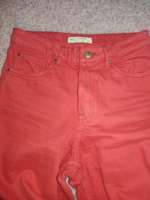 Red Pink Woman jeans size 36 like new, wife leg