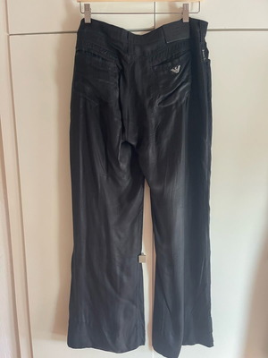 Armani Jeans μαύρη γυναικεία παντελόνα με φαρδιά γραμμή, μέγεθος 30