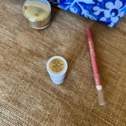 Estée Lauder makeup bag with 3 products new