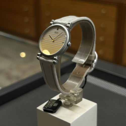 Seiko Quartz Vintage 1970s women's watch new