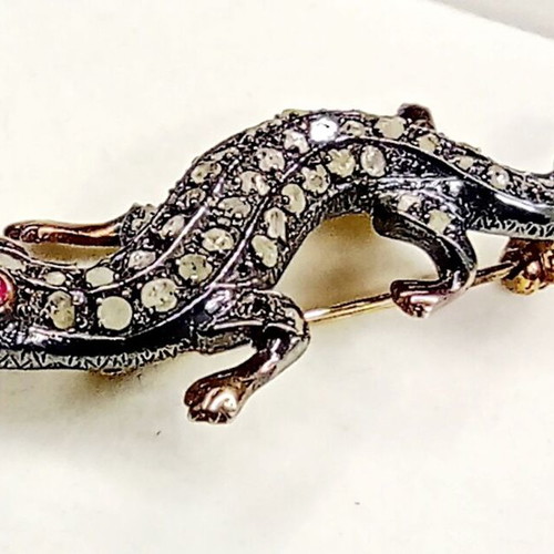 Vintage lizard brooch silver 925 and 14K gold with diamonds and rubies like new