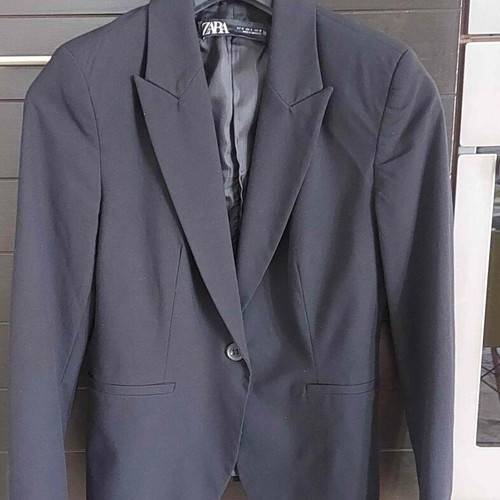 Zara women's black jacket like new, small