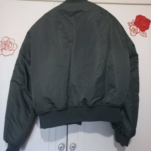 Bomber jacket Zara in faded green, size XL, like new