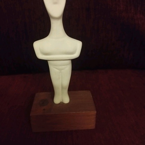 Cycladic figurine used, museum replica of female figure