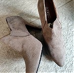  Suede Boots Brand New 41 Greige