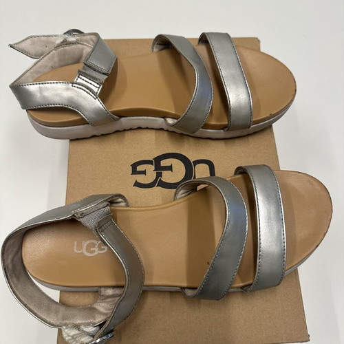 Ugg Australia sandals size 37 silver like new