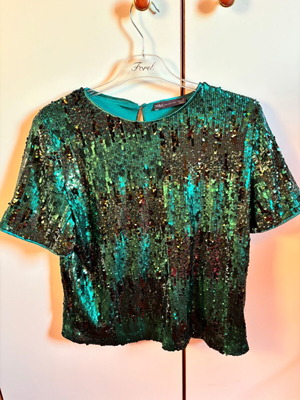 Marks & Spencer green blouse with sequins like new, size S