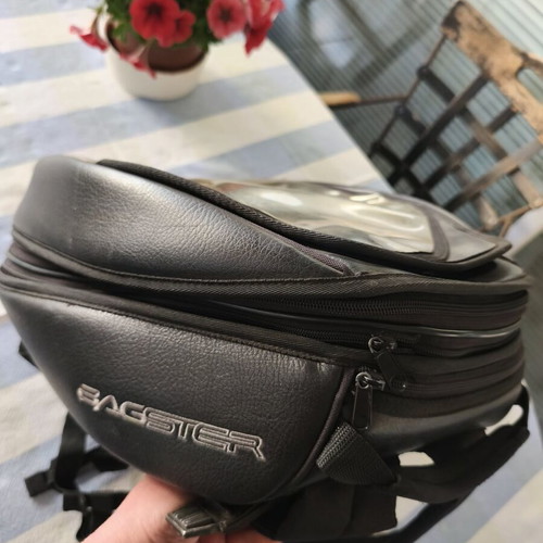 Bagster Tank Bag backpack like new with expandable compartments