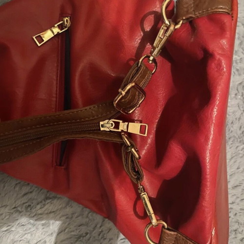 Women's backpack bag like new, red, versatile straps