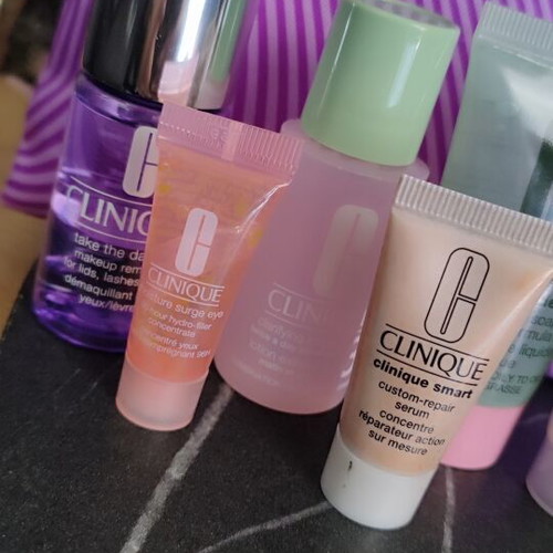 Clinique skincare set new with pouch