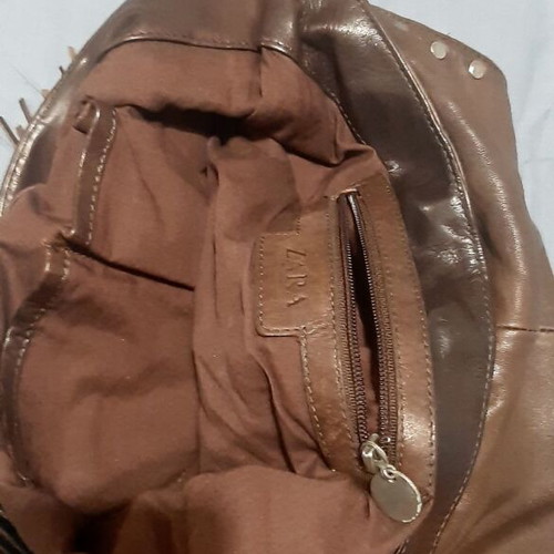 Zara vintage shoulder bag used, brown leather with fringes and studs
