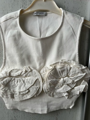 Zara crop top like new, white, size M
