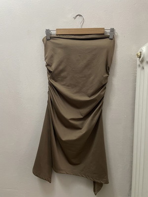Shein strapless μίνι φόρεμα με σούρες στο πλάι και cups, καφέ