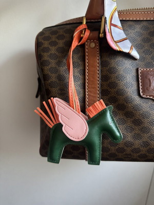 Bag charm horse patent leather new, green
