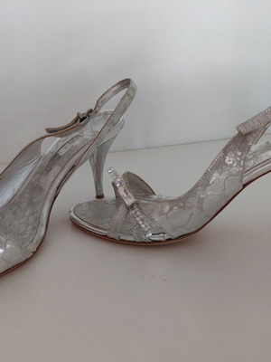 Gianna Kazakou silver sandals like new, size 39