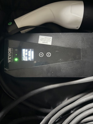 Vevor Portable Single-Phase Charger 3.7kW with 8.6m Type 2 Cable