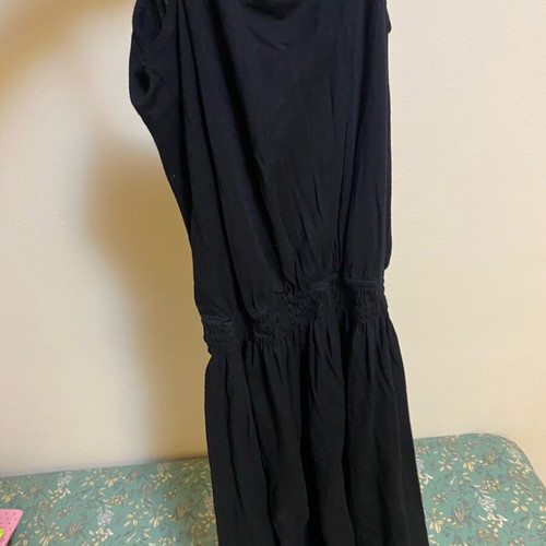 Black dress used H&M