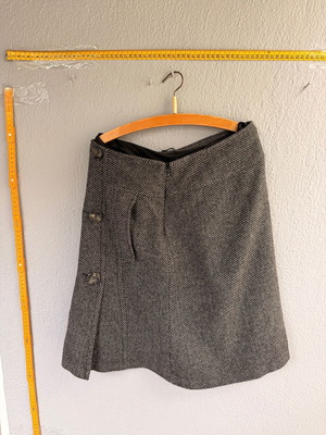 United Colors of Benetton women's tweed skirt used, A-line, size S