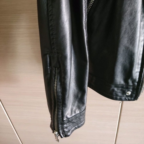 Jacket black eco leather y two jeans, like new, size S