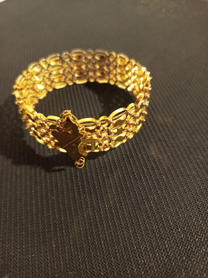 Gold bracelet like new, handmade, traditional technique, 18k