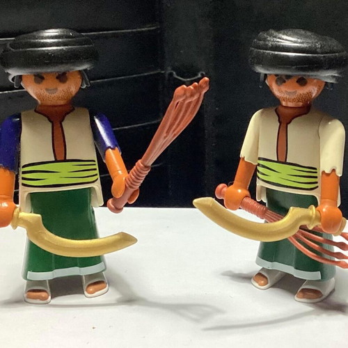 Playmobil custom figures like new, genuine Playmobil parts