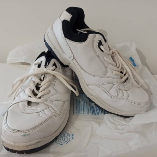 Athletic shoes Hellenic Army ES like new, size 43