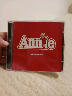 Annie OST CD used