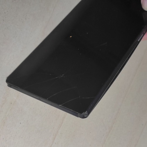 Lenovo Tab 4 TB-8504F 8" WiFi tablet used with broken screen for parts