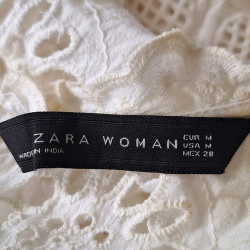 Zara woman blouse white size medium like new