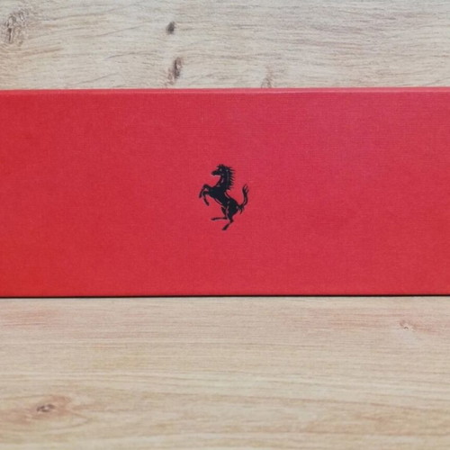 Ferrari collectible set of 6 pencils new, original colors
