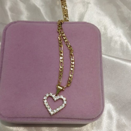 Heart stainless steel necklace new, chain length 50cm