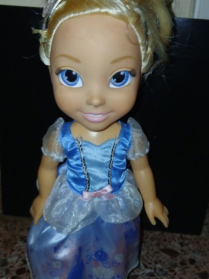 Disney Princess Cinderella doll used