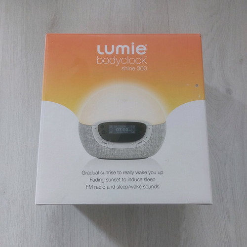 Lumie Bodyclock Shine 300 light alarm clock new, medical class