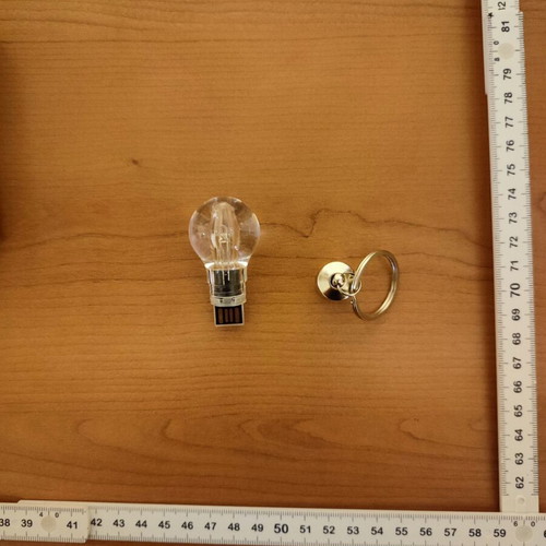 USB flash drive stick 8GB lamp-shaped keychain