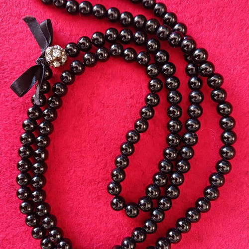 Shiseido necklace new, black, length 50-52 cm